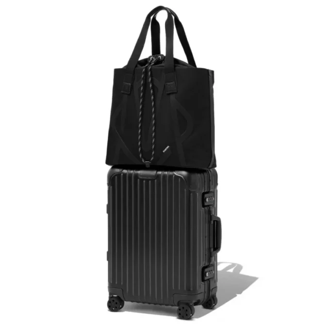 Bolso deslizante exclusivo de nylon ECONYL® TrageBags