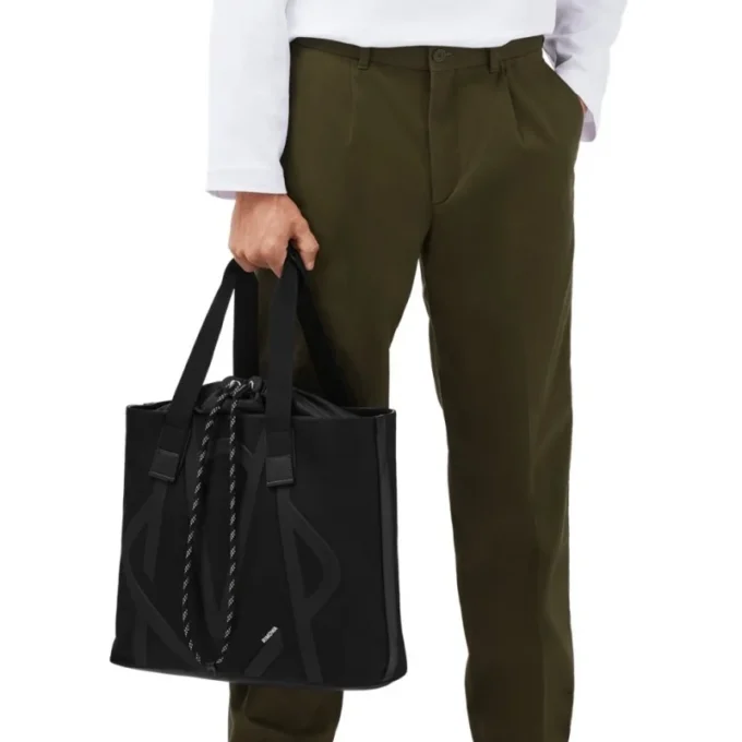 Bolso deslizante exclusivo de nylon ECONYL® TrageBags