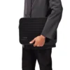 Bolso tipo bucket para portátil Flache Pouch en cuero y lona