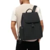 Flap grande en nailon y cuero Mochila